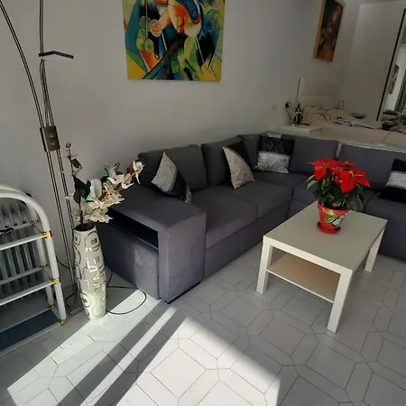 Sehr Schoenes In Miraflores Apartament