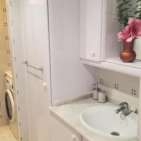 Sehr Schoenes In Miraflores Apartament *